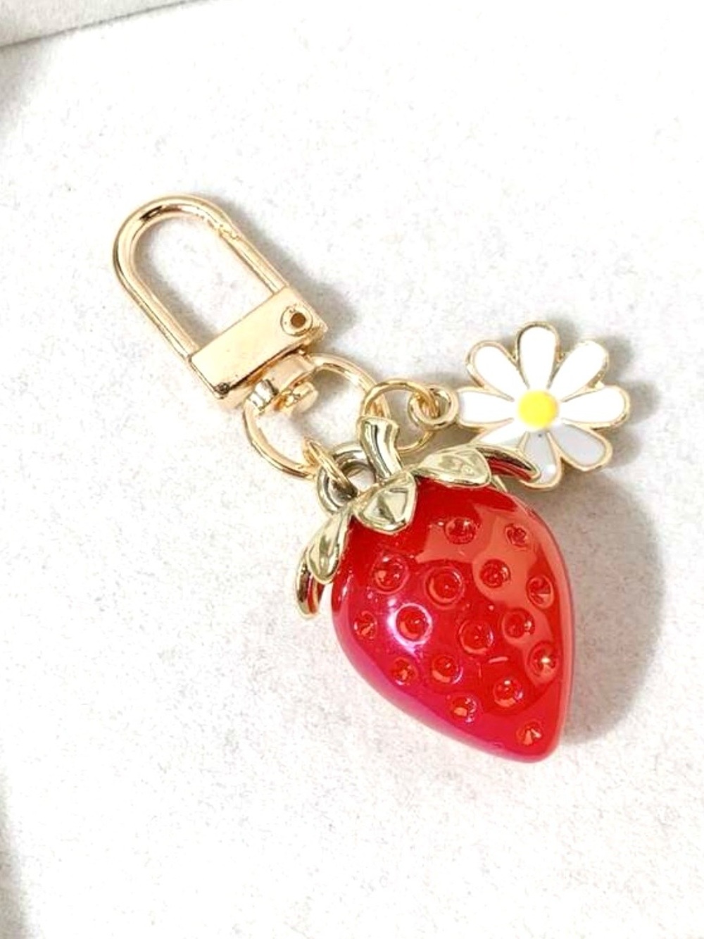 NIP Gold Strawberry & Daisy Keychain Charm - Red